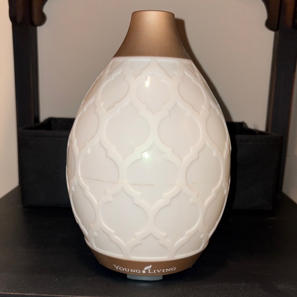 Young Living Other - Young Living Diffuser